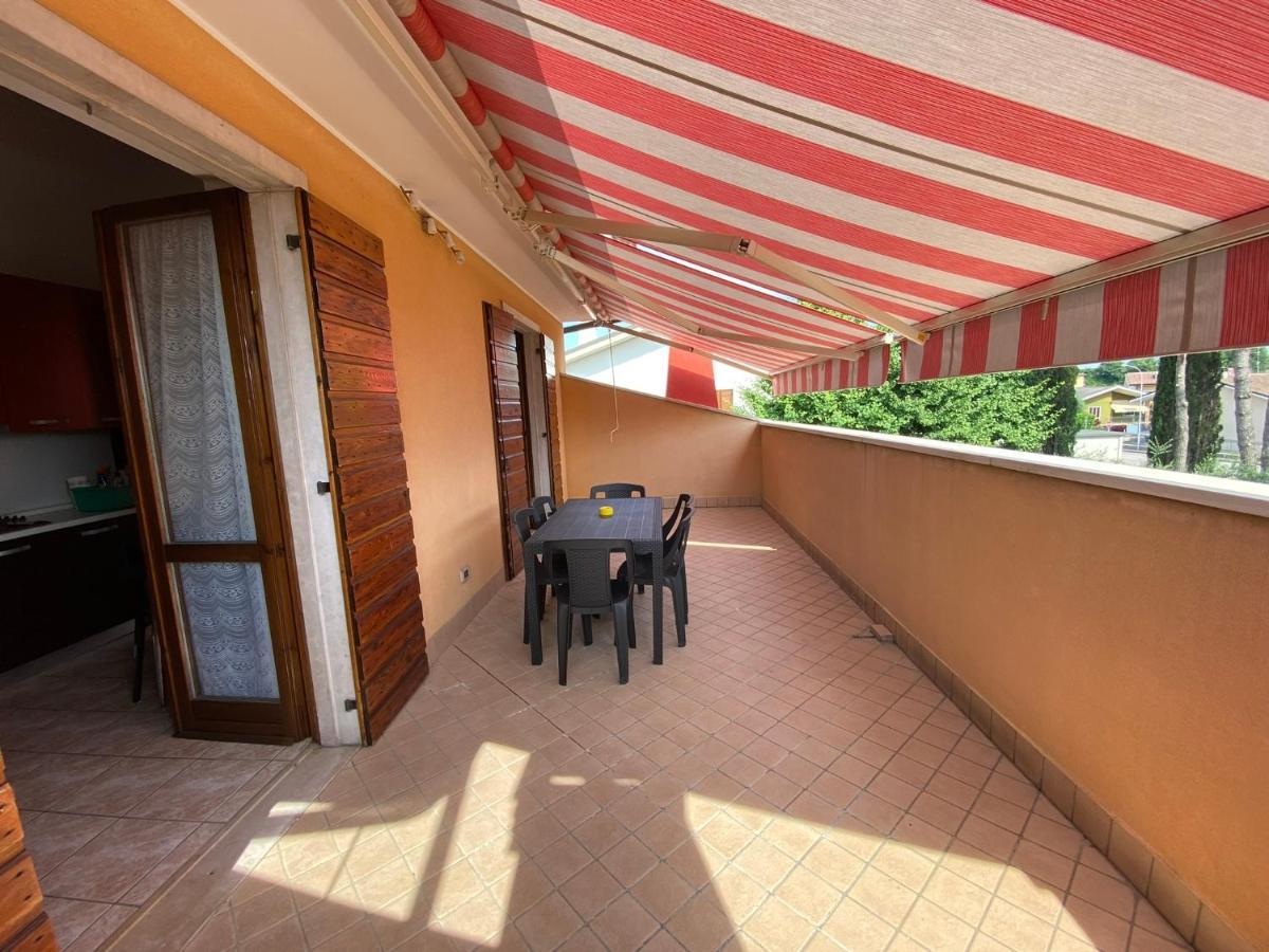Hotel Casa Fanny Castelnuovo del Garda Exterior foto